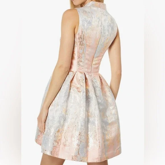 Vince Camuto fit & Flare Dress 👗 - Picture 2 of 16